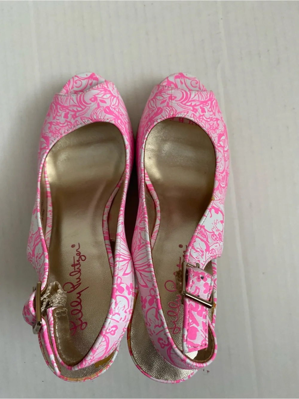 Lilly Pulitzer bright pink